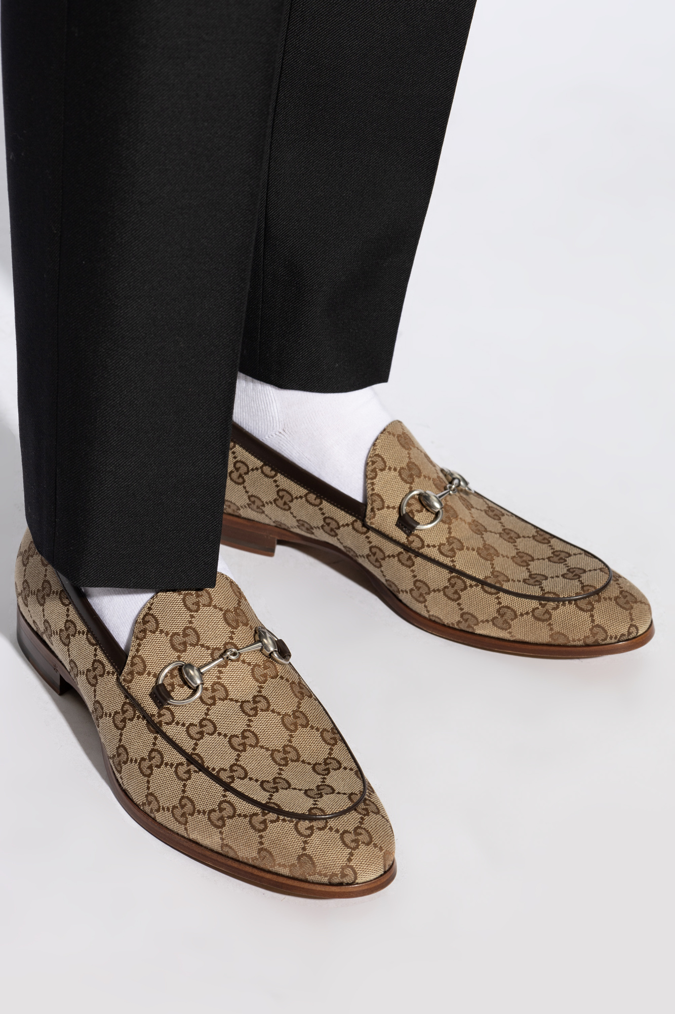 Gucci beige loafers online